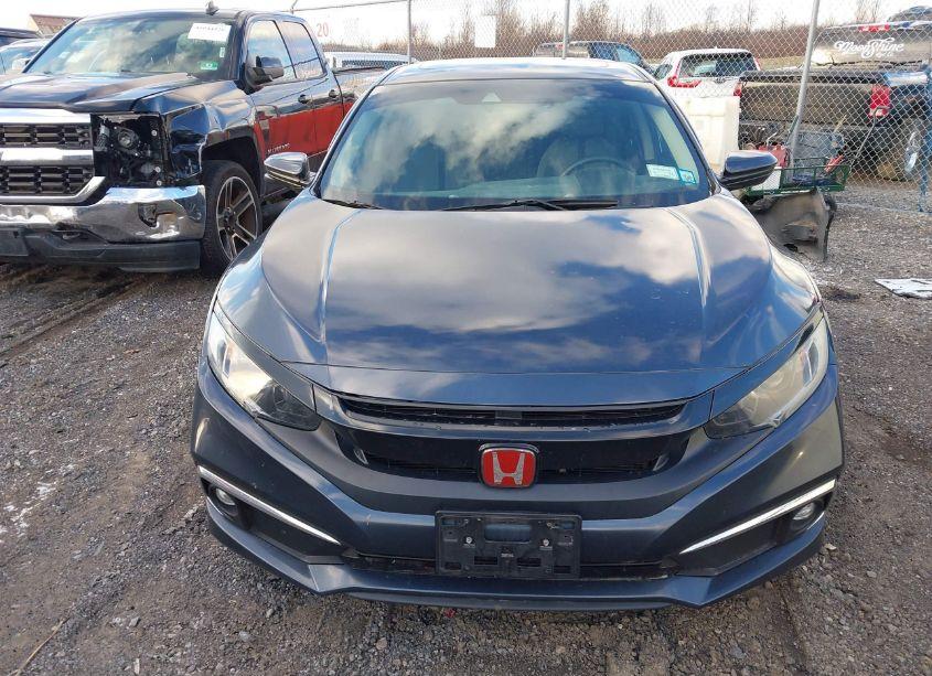 Photo 13 of 2019 Honda Civic EX (VIN 19XFC1F31KE214692)