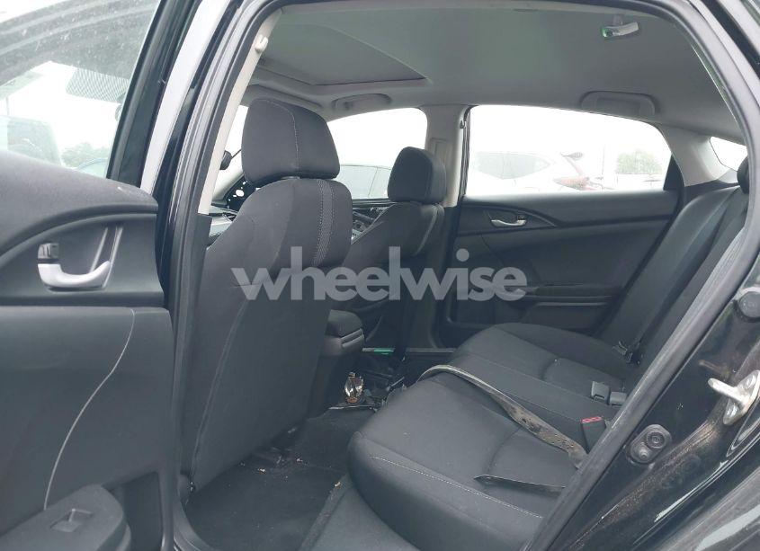 Photo 8 of 2019 Honda Civic EX (VIN 19XFC1F31KE216118)