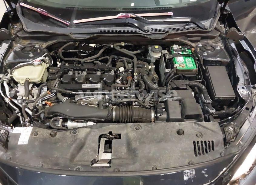 Photo 10 of 2019 Honda Civic EX (VIN 19XFC1F31KE217236)