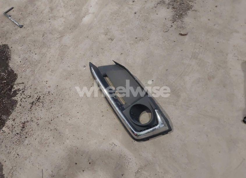 Photo 12 of 2019 Honda Civic EX (VIN 19XFC1F31KE217236)