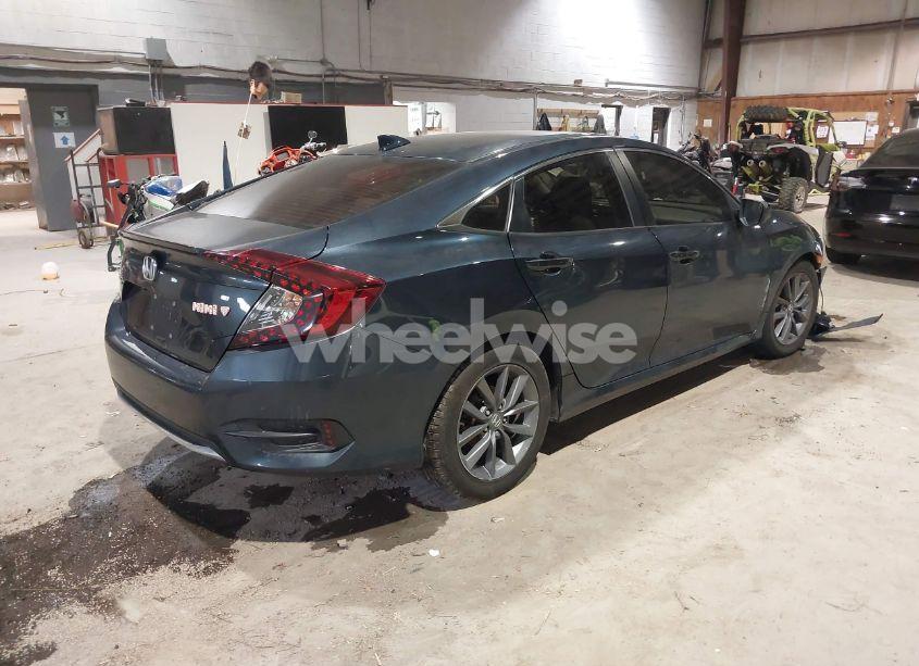 Photo 4 of 2019 Honda Civic EX (VIN 19XFC1F31KE217236)