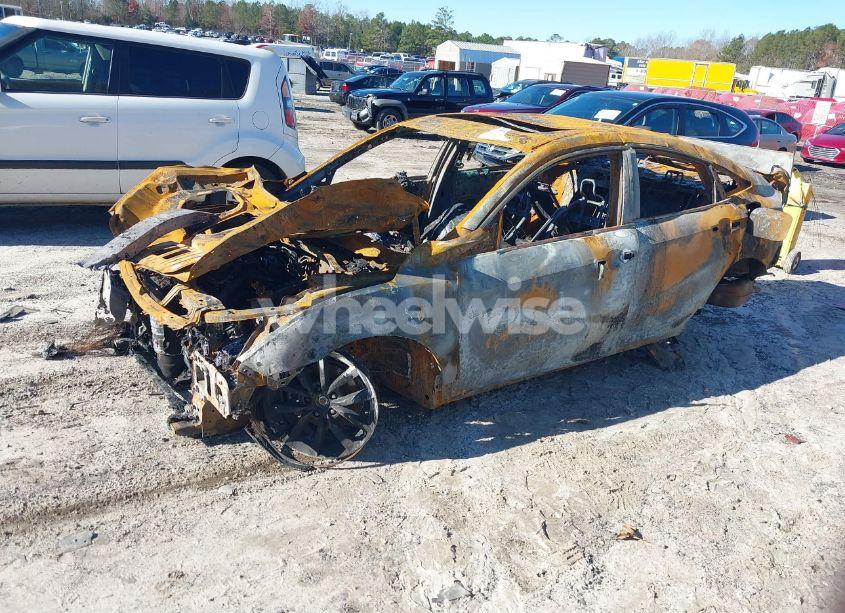 Photo 2 of 2020 Honda Civic EX (VIN 19XFC1F31LE006121)