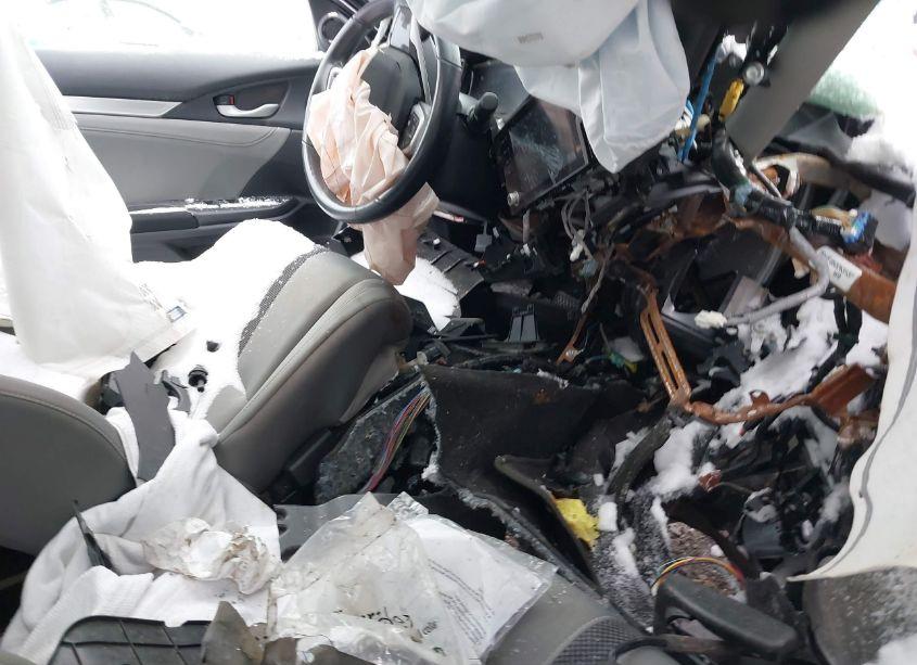 Photo 5 of 2020 Honda Civic EX (VIN 19XFC1F31LE010931)