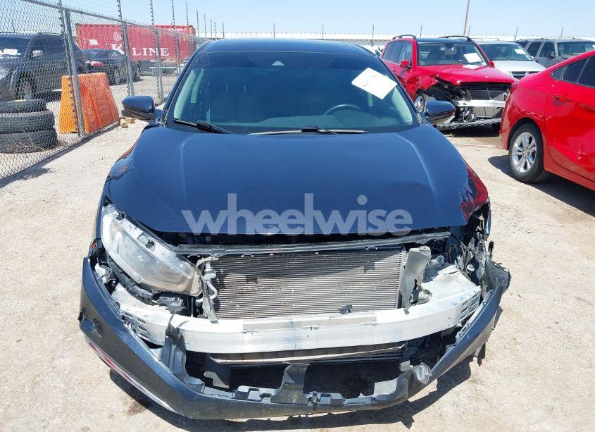 Photo 13 of 2021 Honda Civic EX (VIN 19XFC1F31ME006041)