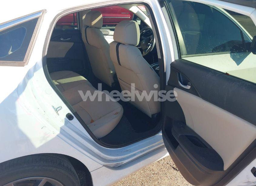 Photo 8 of 2021 Honda Civic EX (VIN 19XFC1F31ME012020)