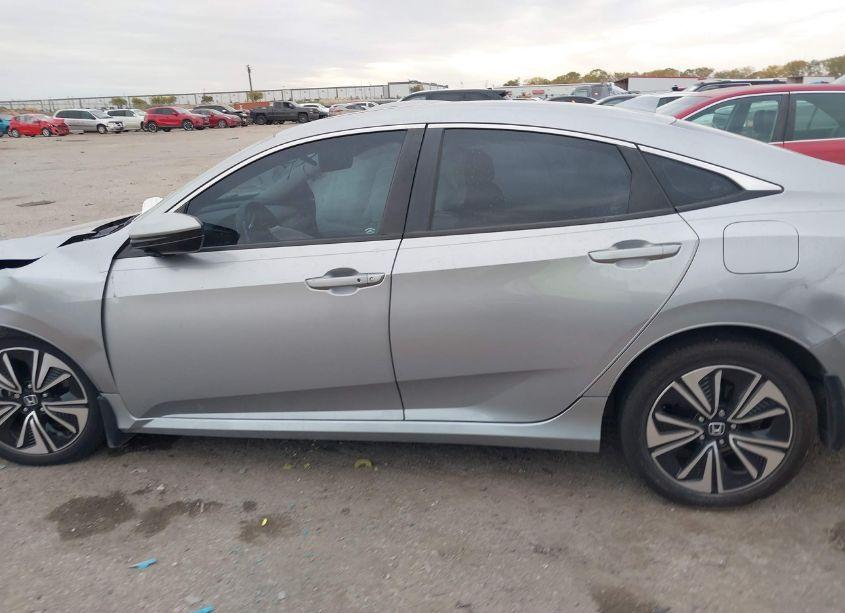 Photo 14 of 2016 Honda Civic EX-T (VIN 19XFC1F32GE013035)