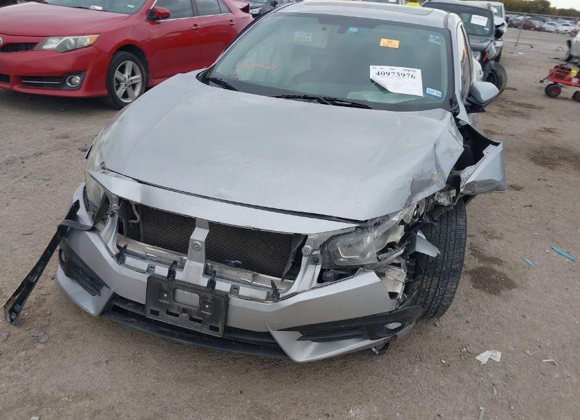 Photo 6 of 2016 Honda Civic EX-T (VIN 19XFC1F32GE013035)