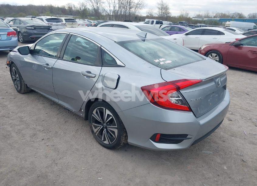 Photo 3 of 2016 Honda Civic EX-T (VIN 19XFC1F32GE018963)