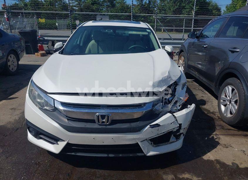Photo 10 of 2016 Honda Civic EX-T (VIN 19XFC1F32GE217673)