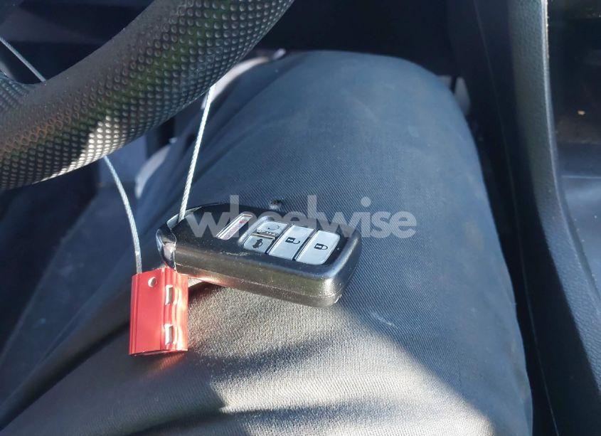 Photo 11 of 2016 Honda Civic EX-T (VIN 19XFC1F32GE218497)