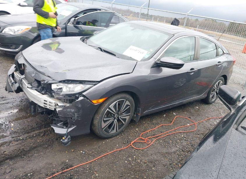 Photo 2 of 2017 Honda Civic EX-T (VIN 19XFC1F32HE024652)