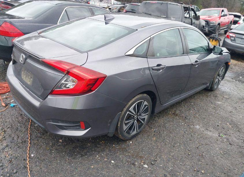 Photo 4 of 2017 Honda Civic EX-T (VIN 19XFC1F32HE024652)