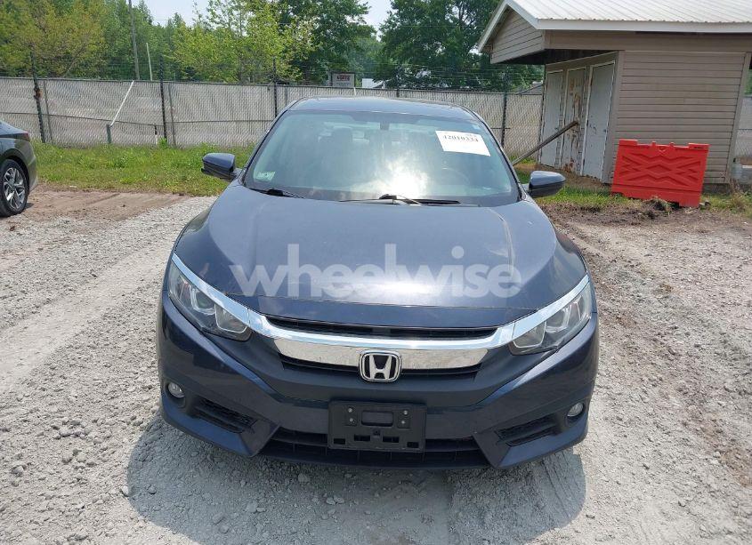 Photo 13 of 2017 Honda Civic EX-T (VIN 19XFC1F32HE208943)
