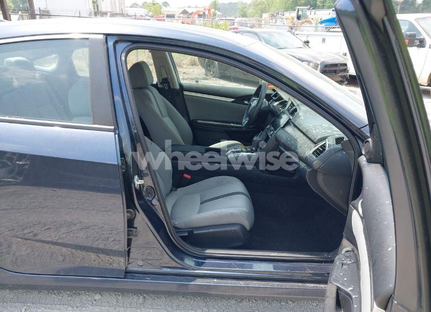 Photo 5 of 2017 Honda Civic EX-T (VIN 19XFC1F32HE208943)
