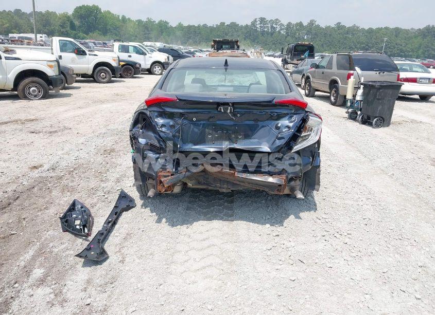 Photo 6 of 2017 Honda Civic EX-T (VIN 19XFC1F32HE208943)
