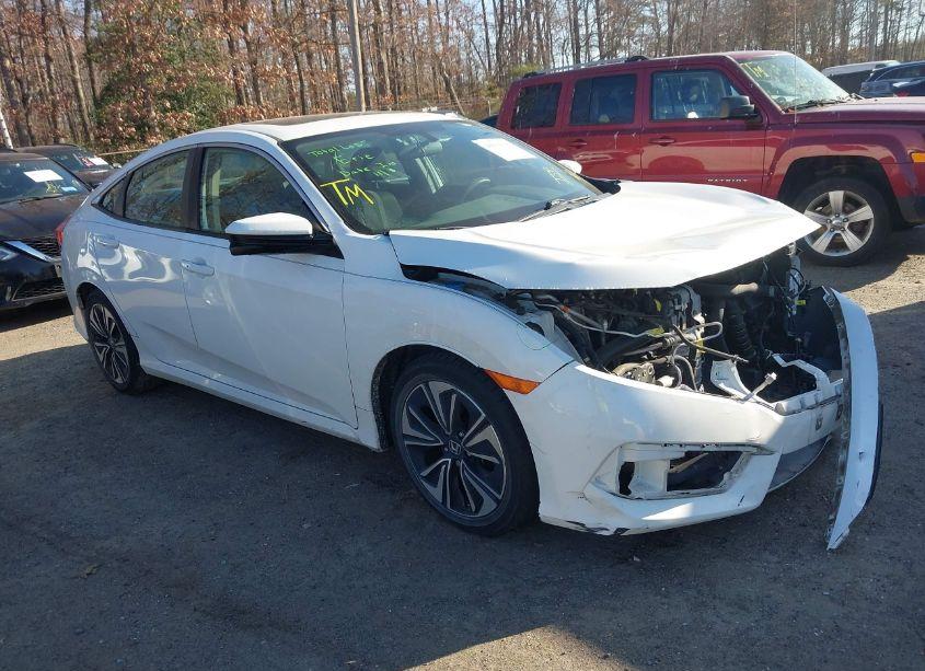 2017 Honda Civic EX-T (VIN 19XFC1F32HE211907) main photo