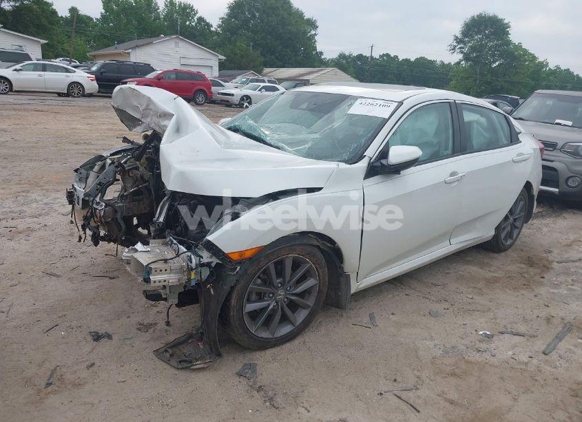 Photo 2 of 2019 Honda Civic EX (VIN 19XFC1F32KE002187)