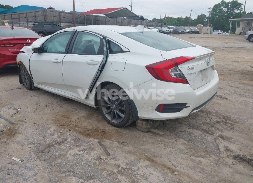 Photo 3 of 2019 Honda Civic EX (VIN 19XFC1F32KE002187)