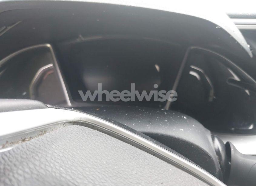 Photo 7 of 2019 Honda Civic EX (VIN 19XFC1F32KE002187)