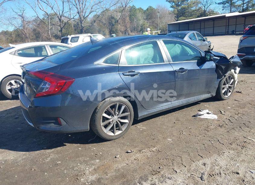 Photo 4 of 2019 Honda Civic EX (VIN 19XFC1F32KE003341)