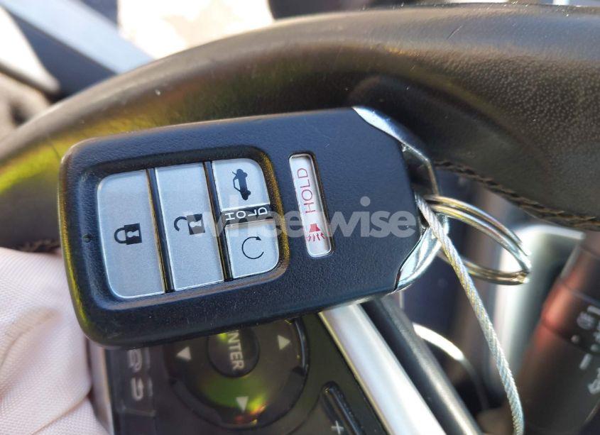 Photo 11 of 2019 Honda Civic EX (VIN 19XFC1F32KE005154)