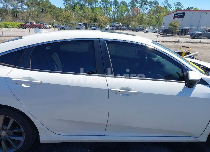 Photo 14 of 2019 Honda Civic EX (VIN 19XFC1F32KE005154)