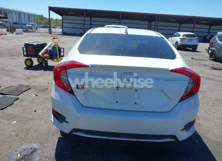 Photo 17 of 2019 Honda Civic EX (VIN 19XFC1F32KE005154)