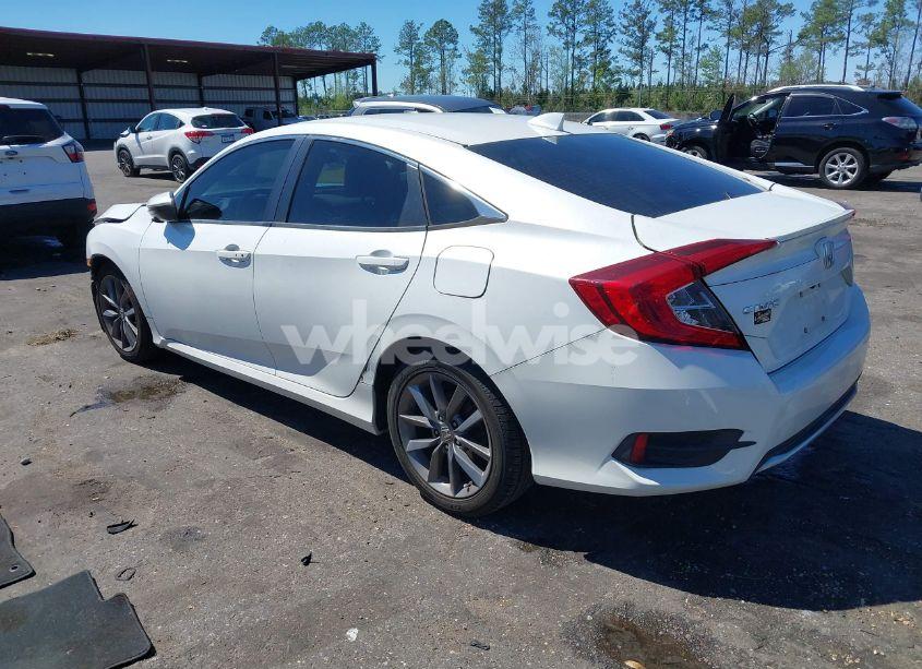 Photo 3 of 2019 Honda Civic EX (VIN 19XFC1F32KE005154)