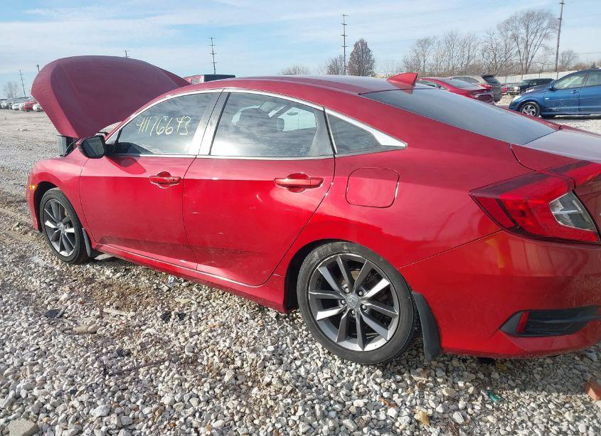 Photo 14 of 2019 Honda Civic EX (VIN 19XFC1F32KE005414)