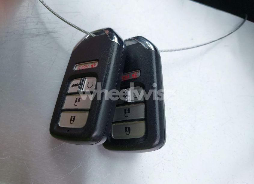 Photo 11 of 2019 Honda Civic EX (VIN 19XFC1F32KE018924)