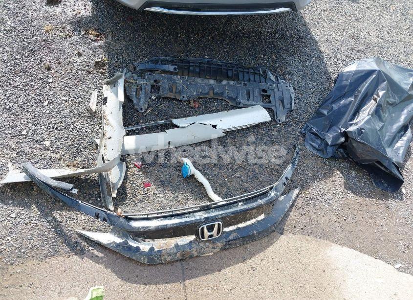 Photo 12 of 2019 Honda Civic EX (VIN 19XFC1F32KE018924)