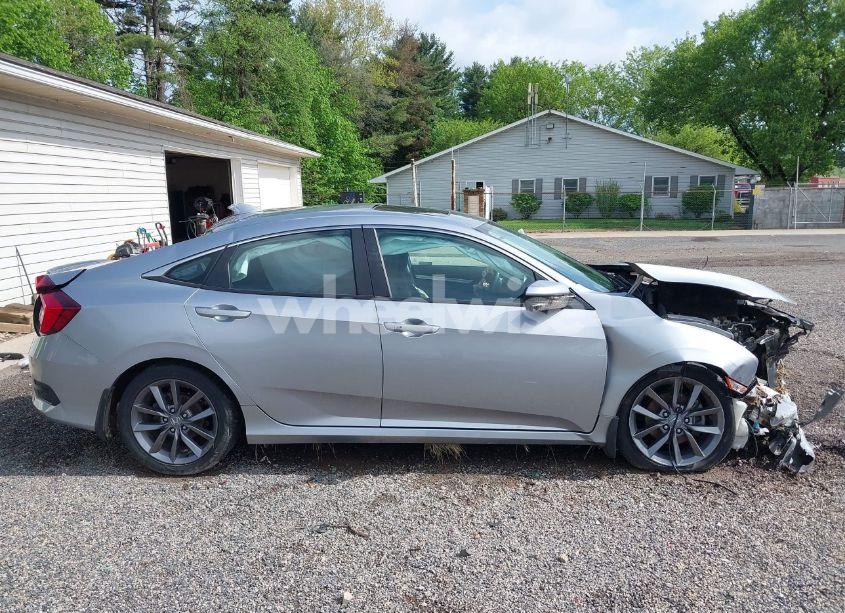 Photo 14 of 2019 Honda Civic EX (VIN 19XFC1F32KE018924)