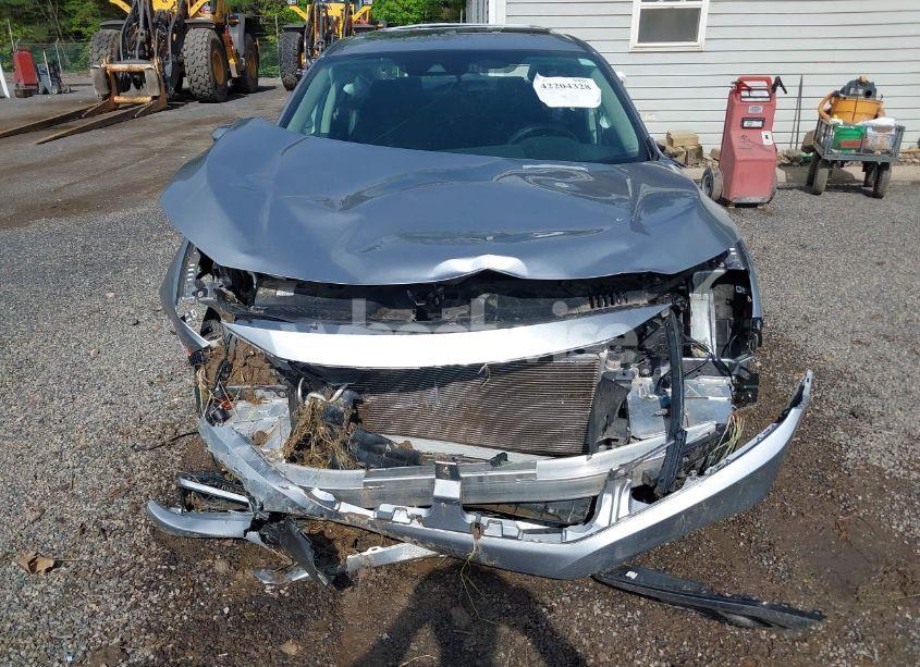 Photo 6 of 2019 Honda Civic EX (VIN 19XFC1F32KE018924)