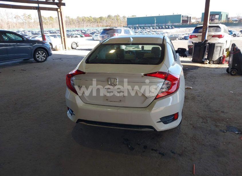 Photo 16 of 2019 Honda Civic EX (VIN 19XFC1F32KE204902)
