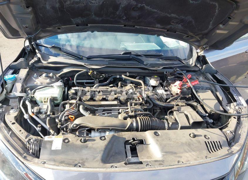 Photo 10 of 2019 Honda Civic EX (VIN 19XFC1F32KE210442)