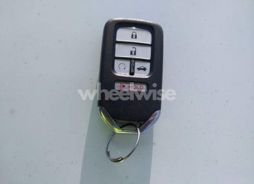 Photo 11 of 2019 Honda Civic EX (VIN 19XFC1F32KE210442)