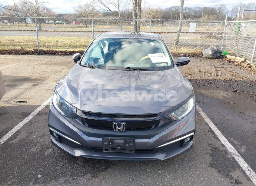 Photo 12 of 2019 Honda Civic EX (VIN 19XFC1F32KE210442)