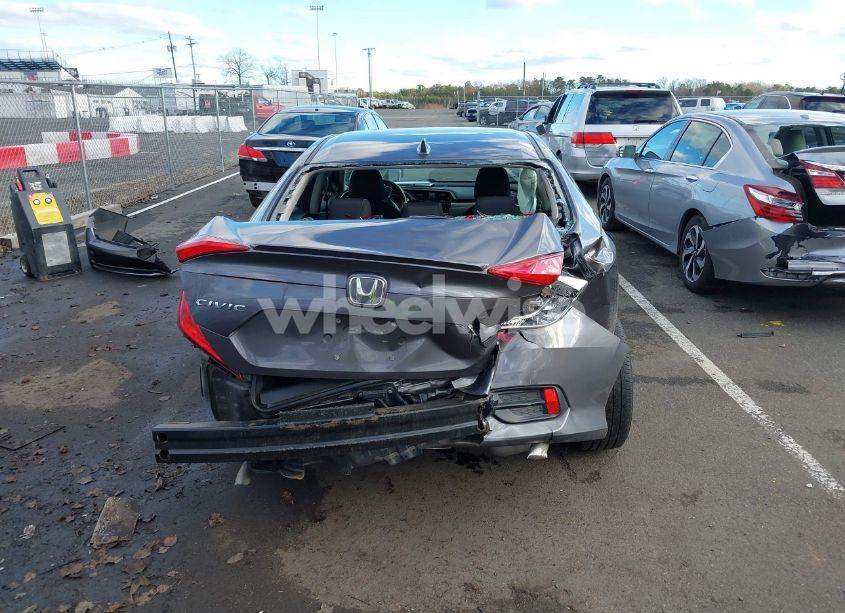 Photo 16 of 2019 Honda Civic EX (VIN 19XFC1F32KE210442)