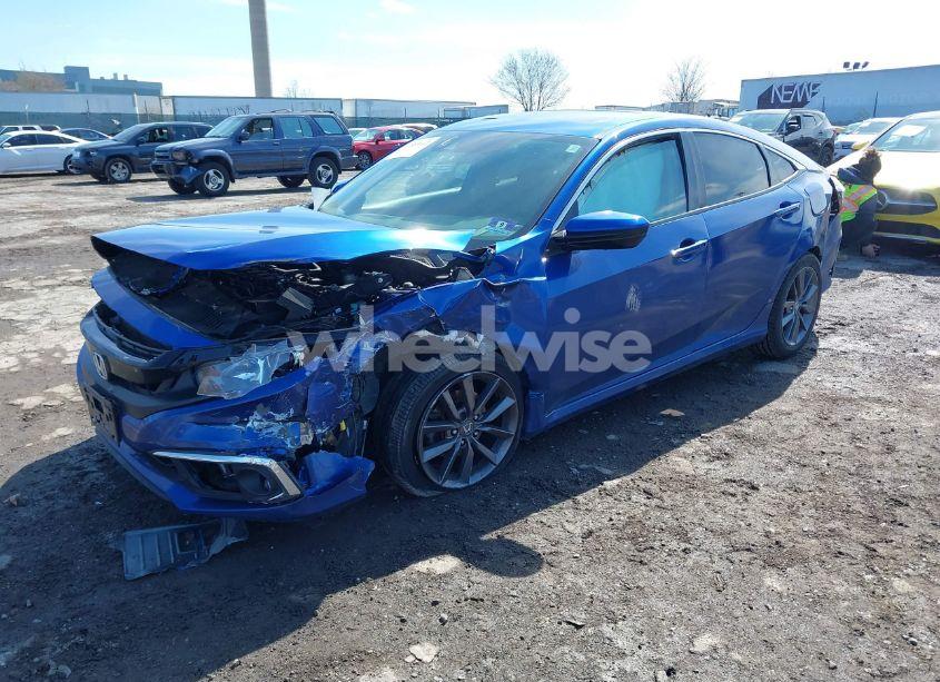 Photo 2 of 2021 Honda Civic EX (VIN 19XFC1F32ME012754)