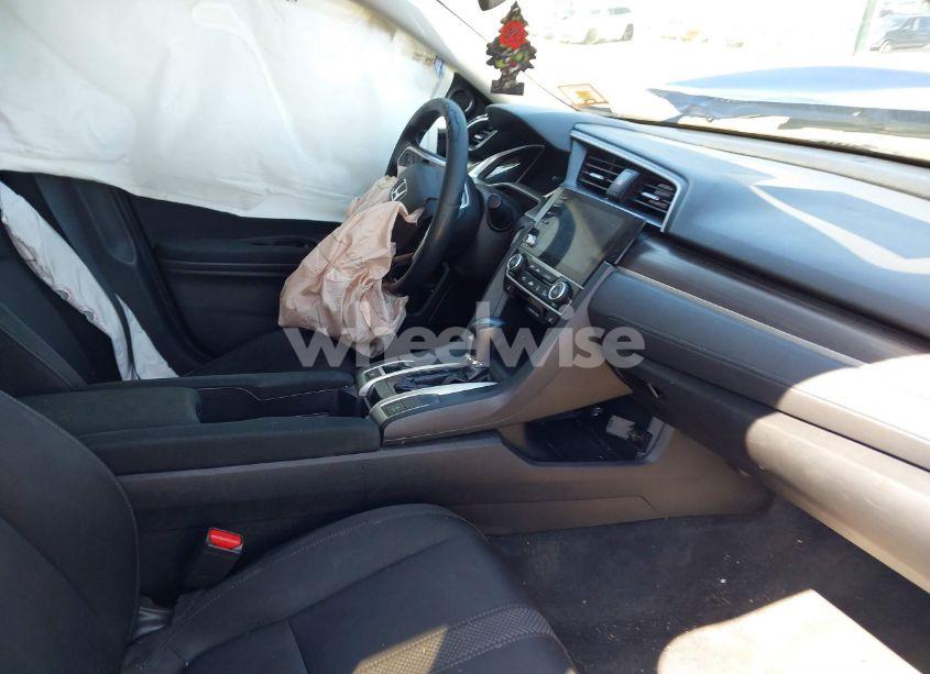 Photo 5 of 2021 Honda Civic EX (VIN 19XFC1F32ME012754)