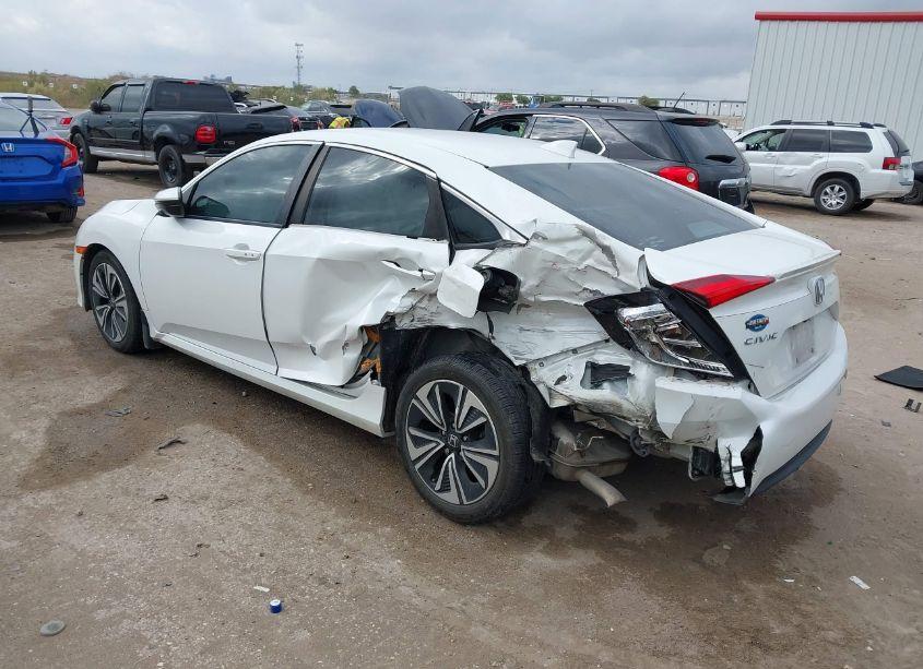 Photo 3 of 2016 Honda Civic EX-T (VIN 19XFC1F33GE021371)