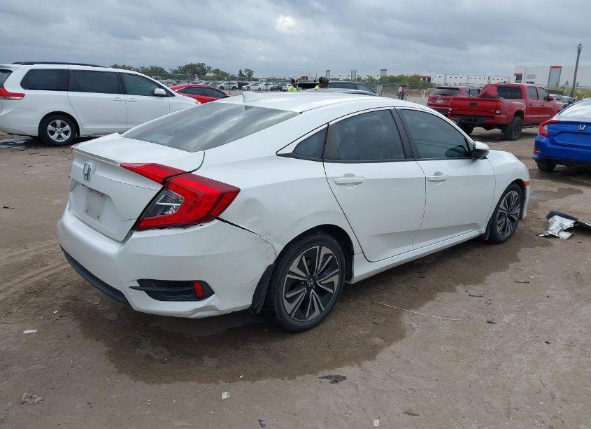 Photo 4 of 2016 Honda Civic EX-T (VIN 19XFC1F33GE021371)