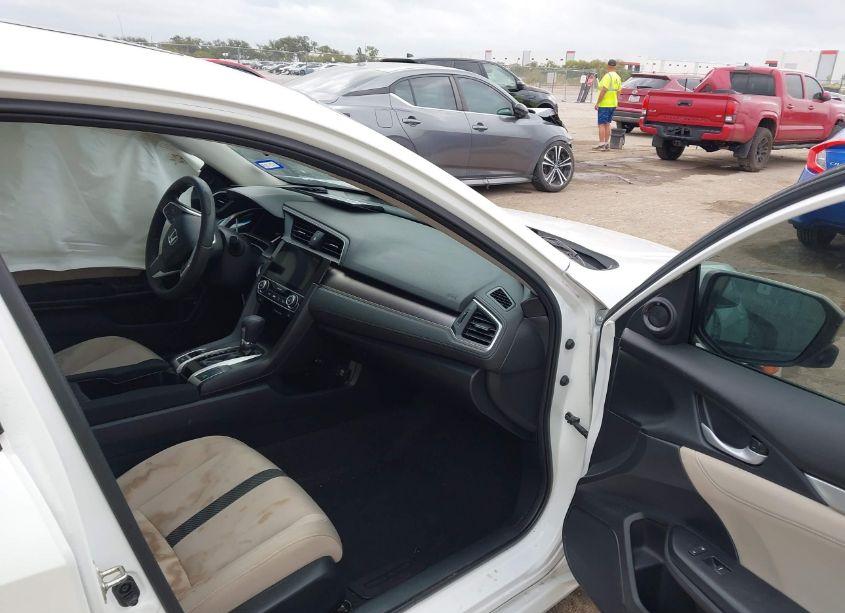 Photo 5 of 2016 Honda Civic EX-T (VIN 19XFC1F33GE021371)