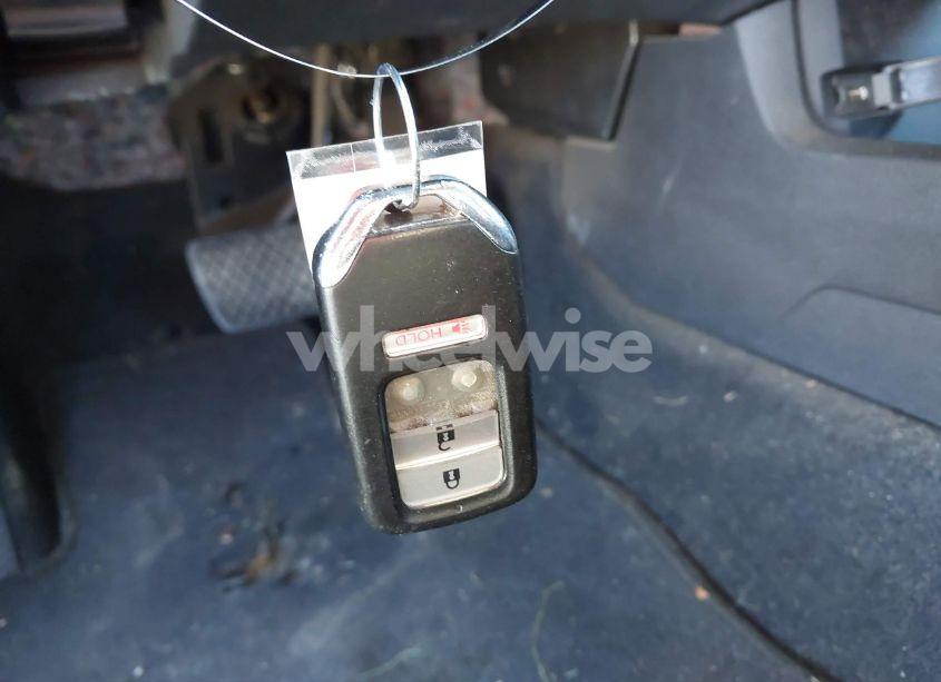 Photo 11 of 2016 Honda Civic EX-T (VIN 19XFC1F33GE032869)