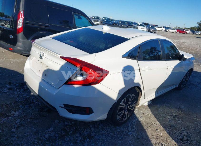 Photo 4 of 2016 Honda Civic EX-T (VIN 19XFC1F33GE034220)