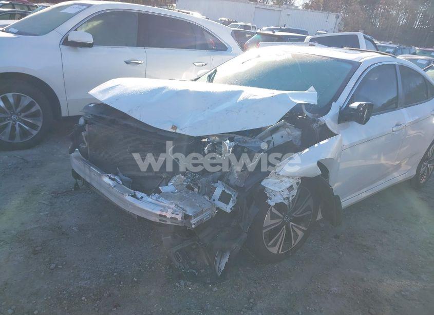 Photo 6 of 2016 Honda Civic EX-T (VIN 19XFC1F33GE034220)