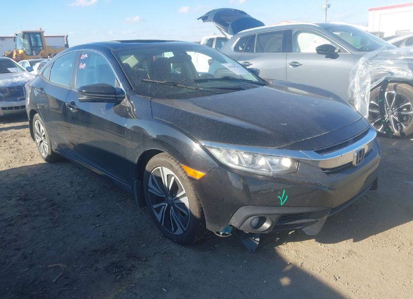 2017 Honda Civic EX-T (VIN 19XFC1F33HE012011) main photo