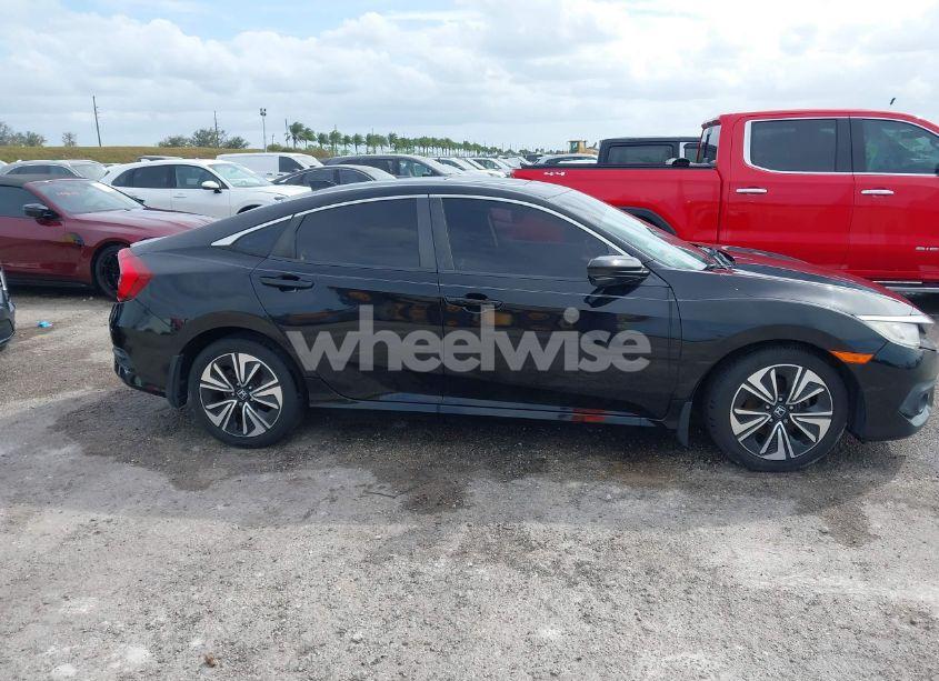 Photo 13 of 2017 Honda Civic EX-T (VIN 19XFC1F33HE016074)