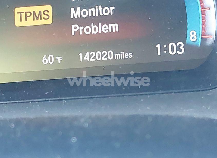 Photo 15 of 2019 Honda Civic EX (VIN 19XFC1F33KE004367)