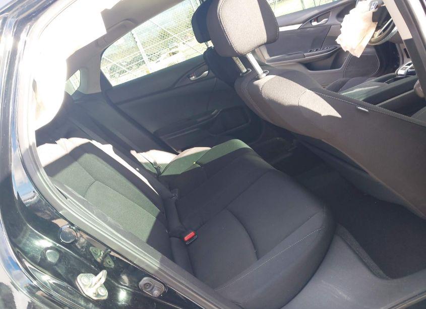 Photo 8 of 2019 Honda Civic EX (VIN 19XFC1F33KE005499)